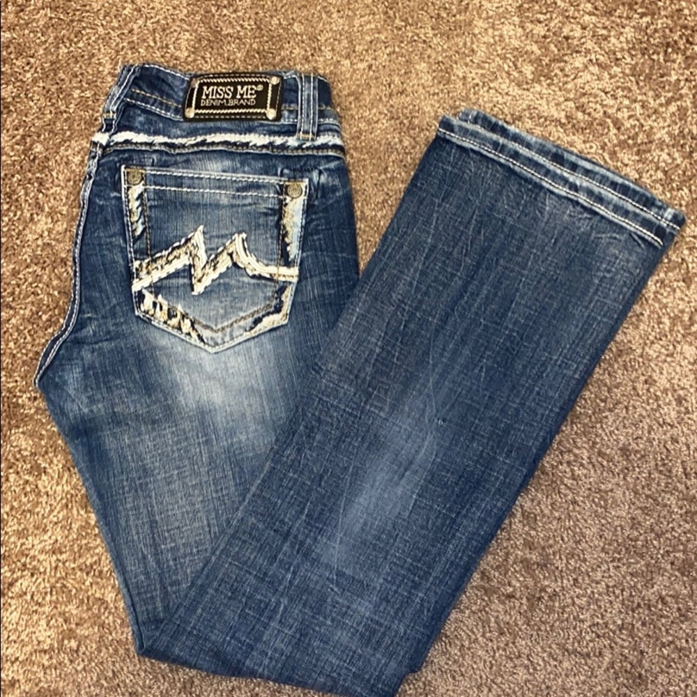 Miss Me Signature-Rise Bootcut Jean Size 29